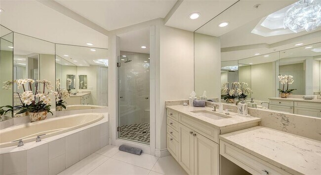 Building Photo - 35 Watergate Dr