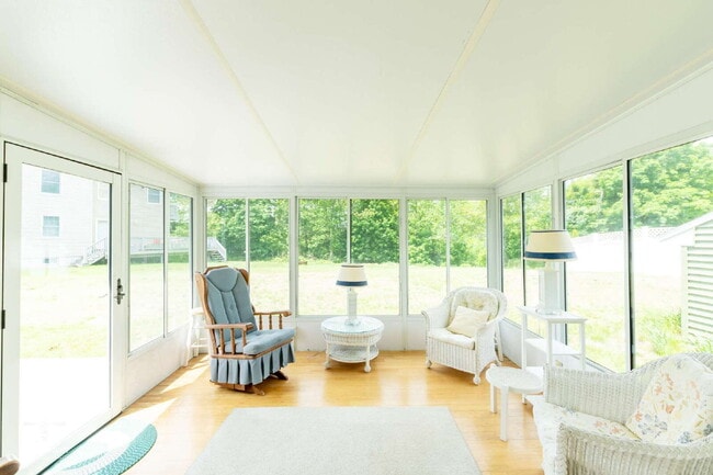 Building Photo - Charming 3BR South Portland Single-Family Home | Sunroom, Garage, Basement Storage & Spacious Yard