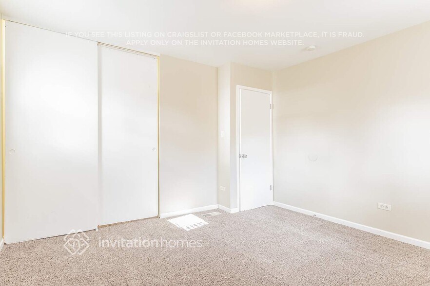 Building Photo - 4331 Scott St