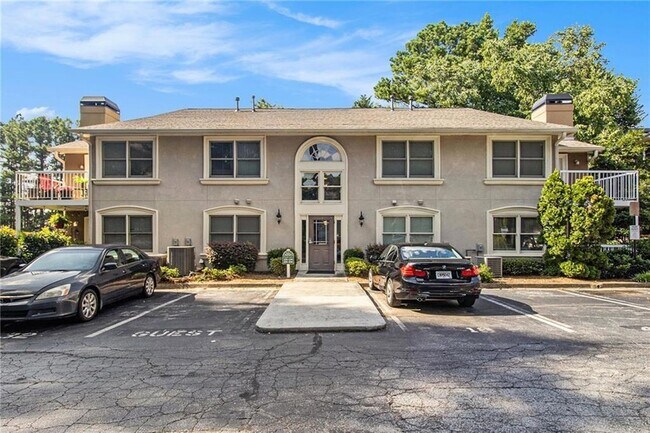 Building Photo - 1538 Chantilly Dr NE