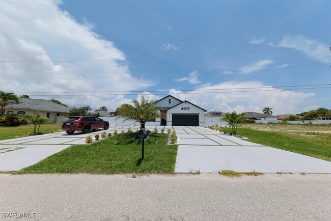 Building Photo - 4017 SW 16th Pl