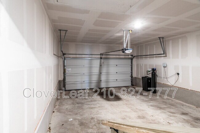 Building Photo - 7009 Shears Pl