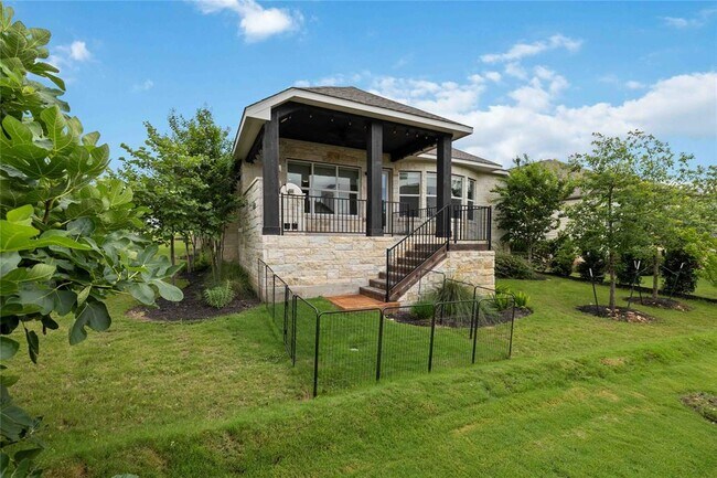 Building Photo - 401 Sitlington Ln