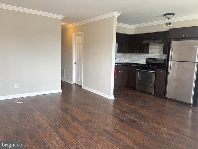 Building Photo - 517 Tatum St