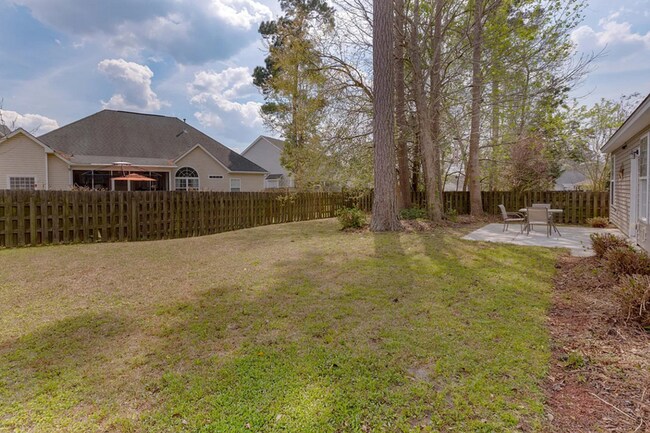 Building Photo - 9417 Ayscough Rd