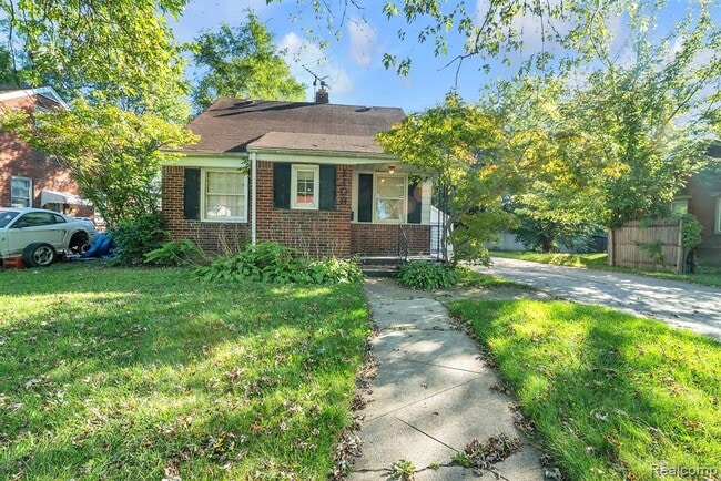 Building Photo - 1109 Shadowlawn St