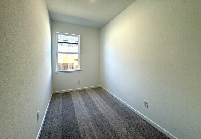 Building Photo - 9723 Pettus Crk Dr