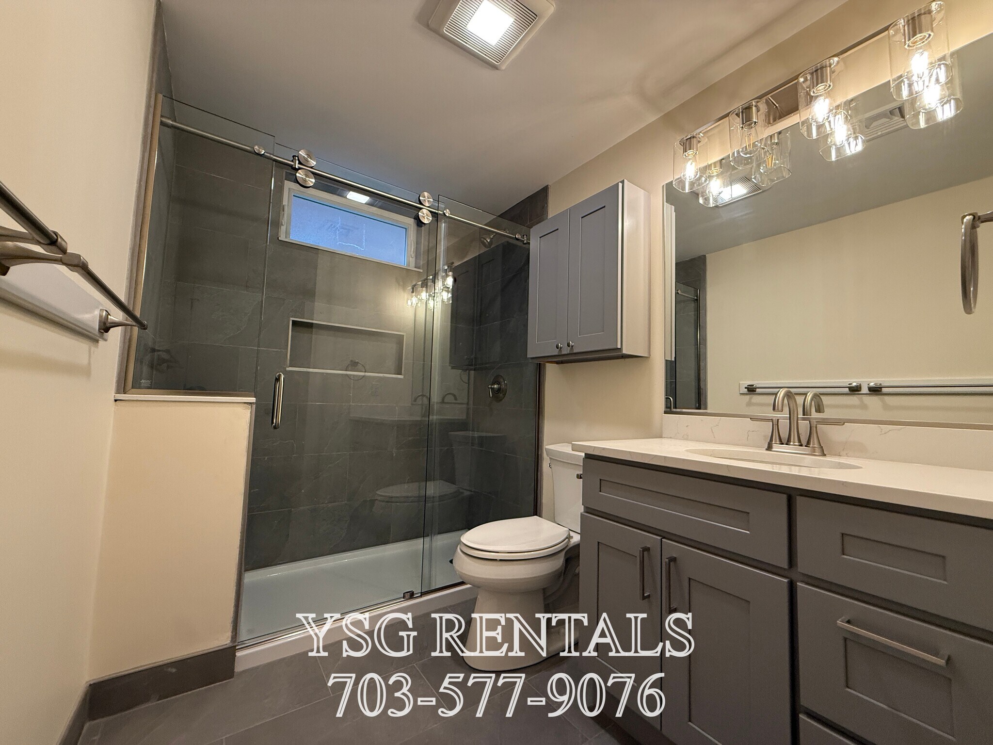 Building Photo - 14 Dorr St