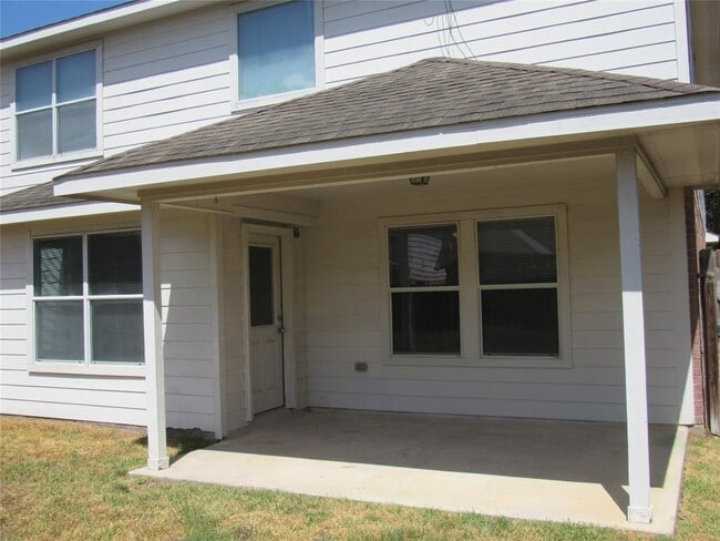 Building Photo - 6338 Applewood Forest Dr