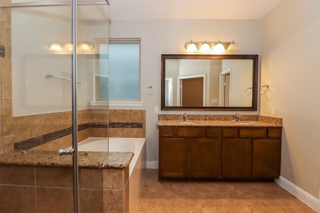 Building Photo - 17711 Browning Trace Ln