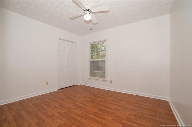 Building Photo - 6440 Brookshire St