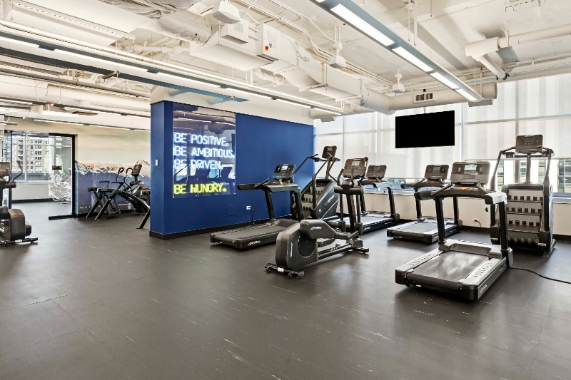 Building Photo - 200 W Hill St