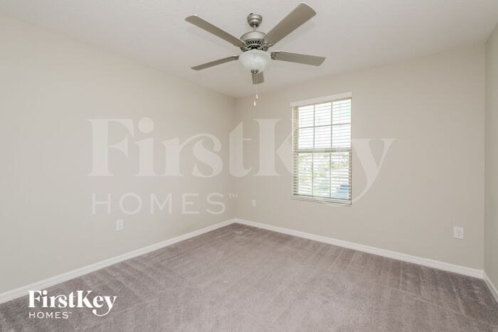 Building Photo - 10501 Fairy Moss Ln