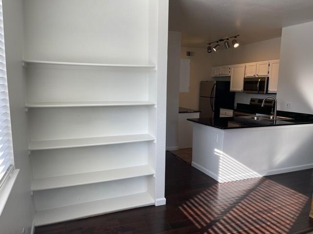 Building Photo - 7009 E Acoma Dr