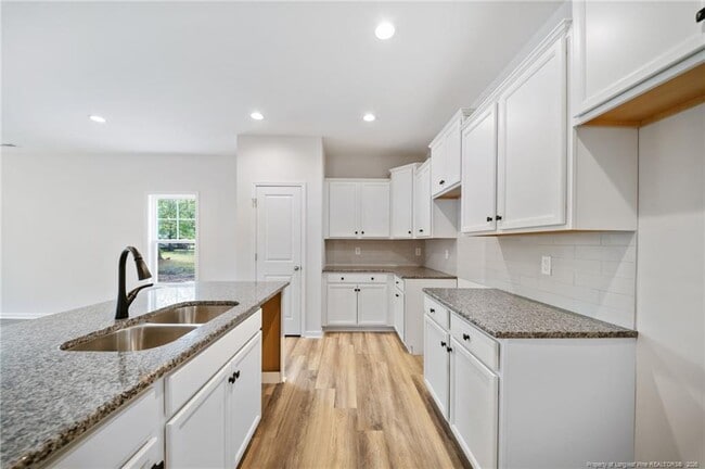 Building Photo - 4052 Lofton St