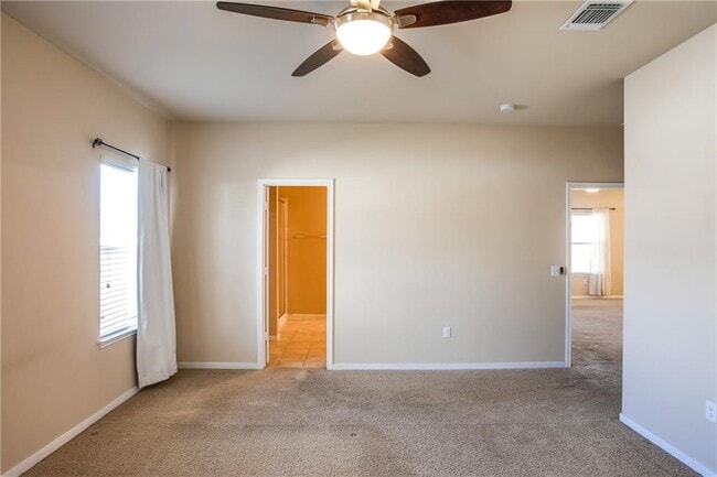Building Photo - 607 Brashear Ln