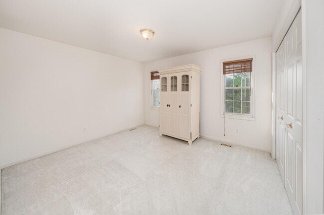 Building Photo - 49301 Quail Run Ct