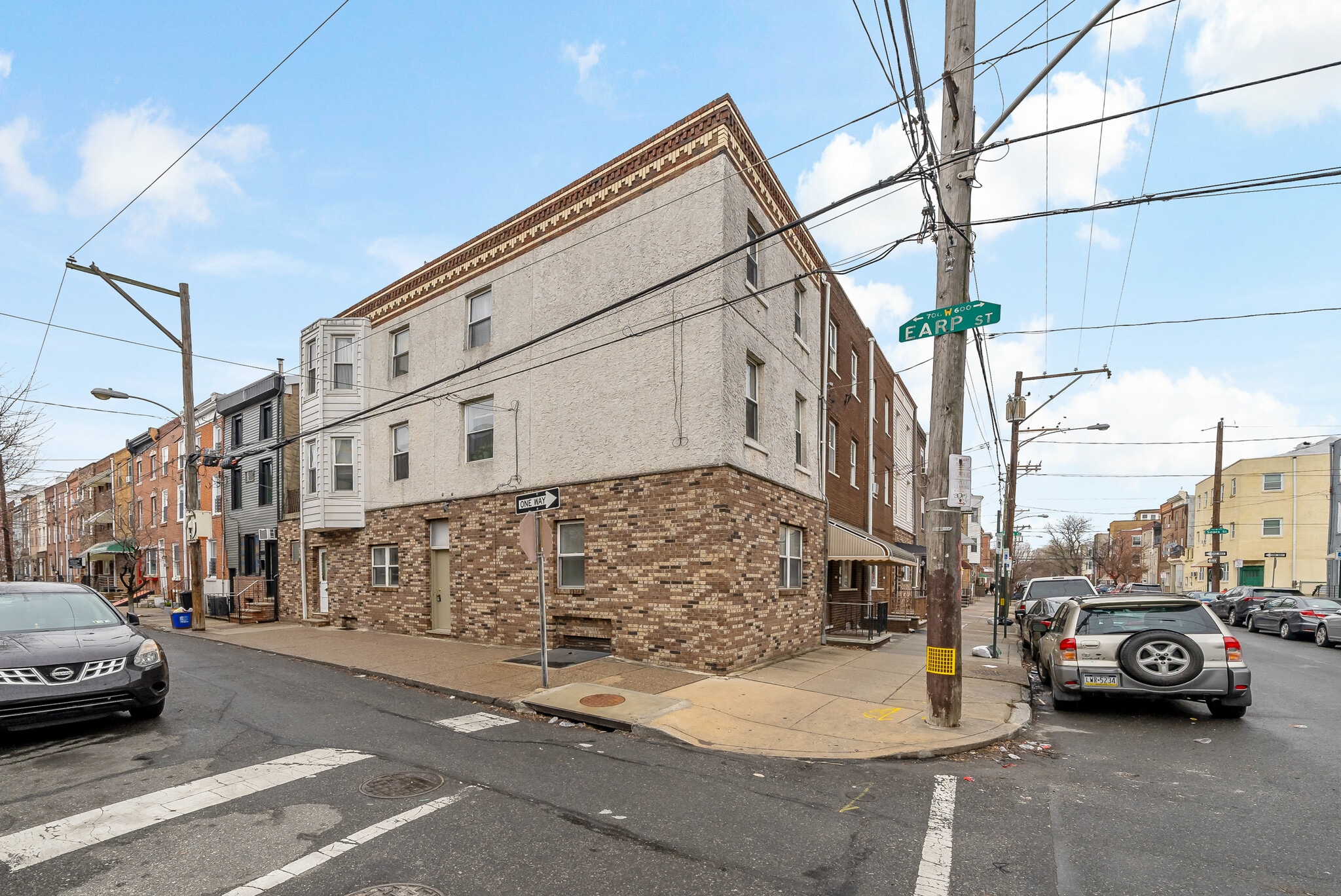 Building Photo - 1332 S 7th St