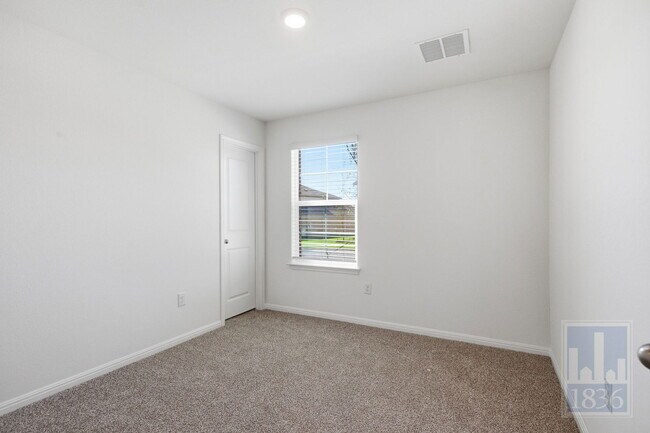 Building Photo - 1932 Marlin Spike Dr