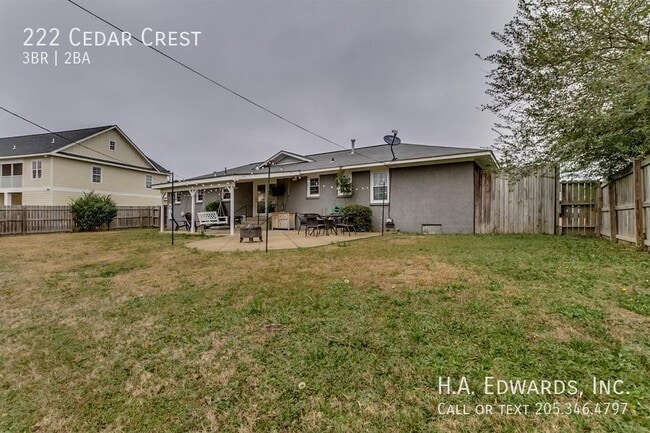 Building Photo - 222 Cedar Crest