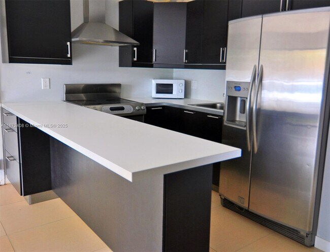 Building Photo - 15500 SW 80th St