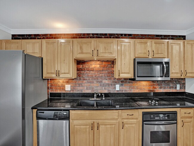 Building Photo - 9280 Sable Ridge Cir