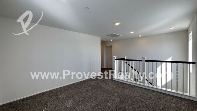 Building Photo - 15090 Coral Pl