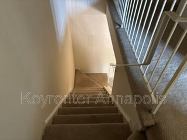 Building Photo - 1104 Wickford Ct