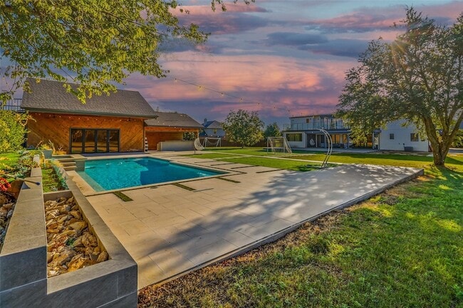 Building Photo - 3212 Preston Hills Cir