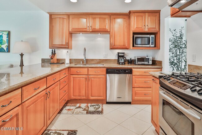 Building Photo - 1208 Westlake Blvd