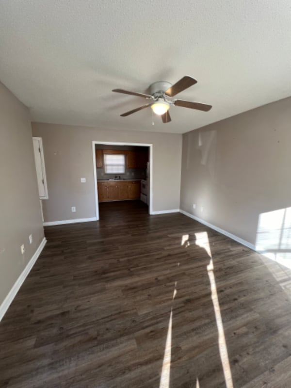 Building Photo - 317 Caswell St