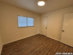 Building Photo - 8214 Chestnut Manor Dr
