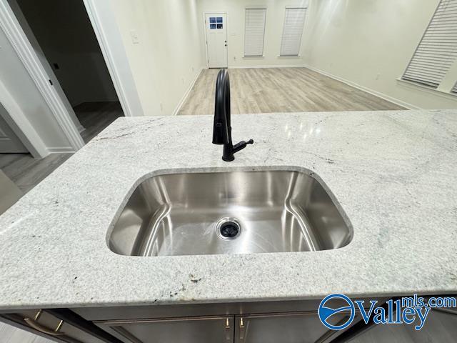 Building Photo - 206 James River Dr