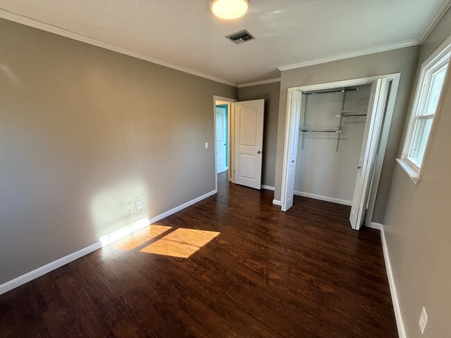 Building Photo - 151 Cherokee Dr