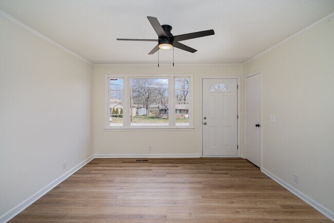 Building Photo - 122 Brookside Dr