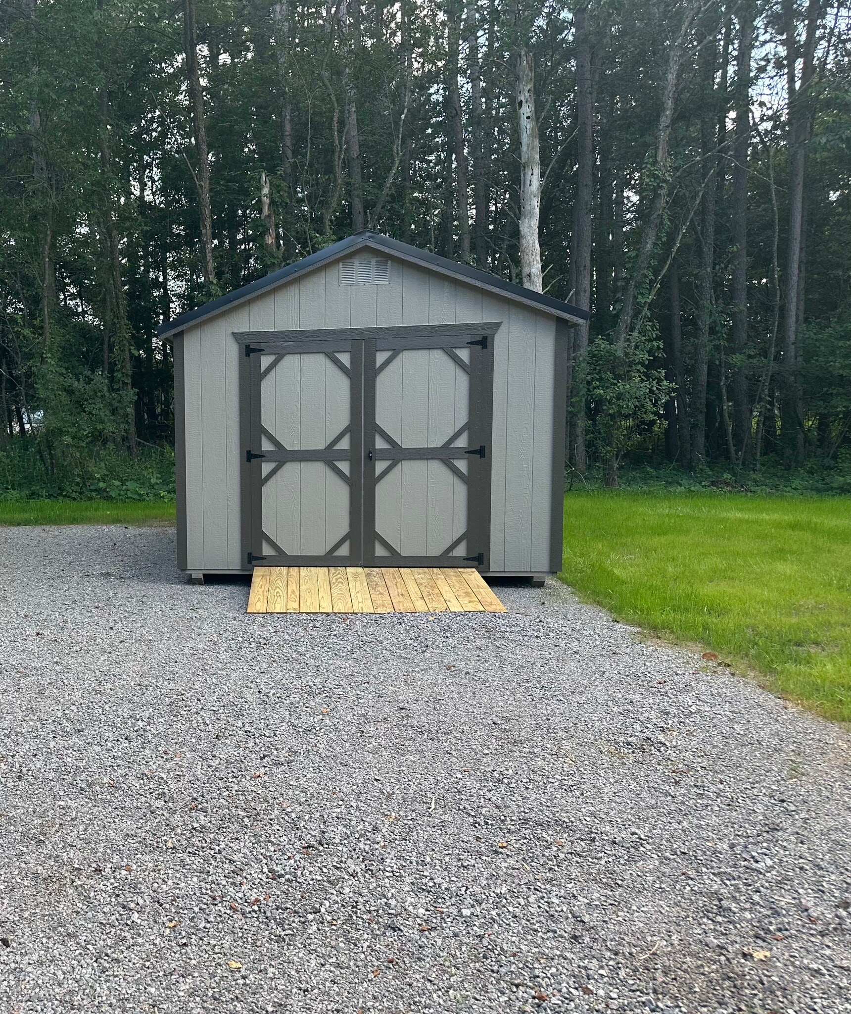Storage shed - 5705 Moyer Ave