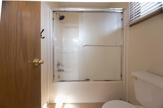 Building Photo - Home backing to foothills