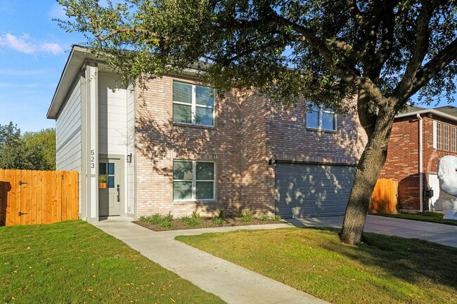 Building Photo - “Newly Remodeled 4BR Home in Prime San Antonio Location”