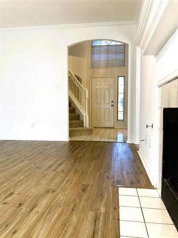 Building Photo - 2078 Belvedere Dr
