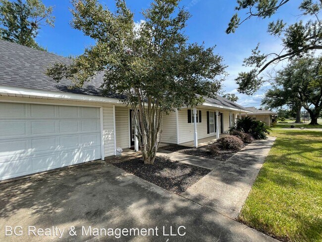 Primary Photo - 3 br, 2 bath House - 4331 Christina St