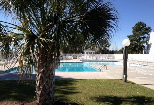 Building Photo - Beautifully Furnished Loft Condo in Fairfield Harbour Available Jan 5 - Utilities Included!