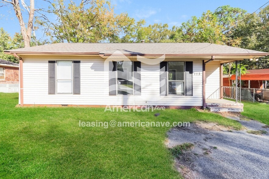 Primary Photo - 113 Jacobs Ln