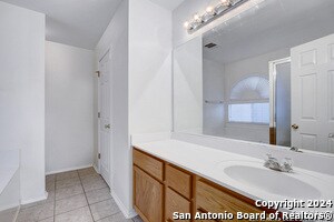 Building Photo - 523 Granite Cliff