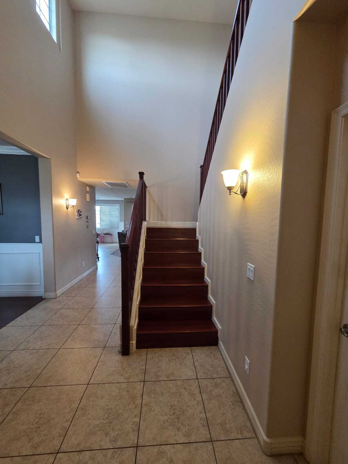 Building Photo - 3354 E Grand Canyon Dr