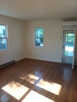 Building Photo - 1540 Broad Ave