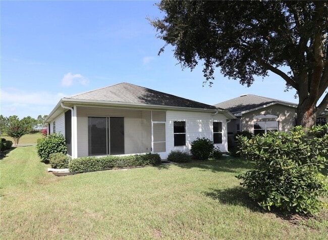 Building Photo - 5316 Sir Churchill Dr