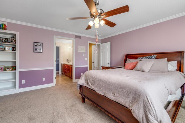 Building Photo - 7040 Royal Villa Ct