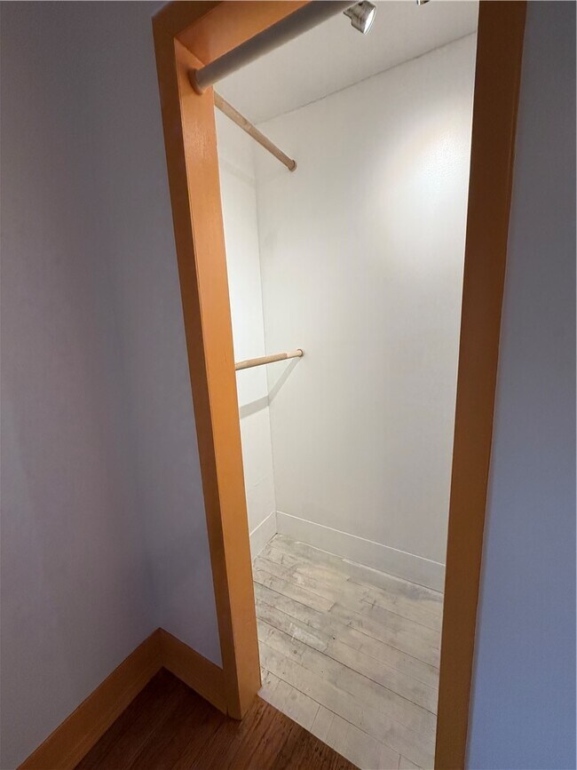 Building Photo - 2255 E Huntsville Rd