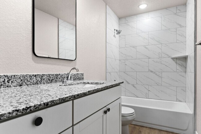 Building Photo - 804 White Meadow Ln