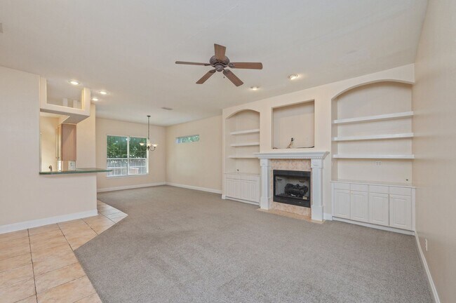 Building Photo - Lovely 3 Bedroom in the Heart of Niceville!
